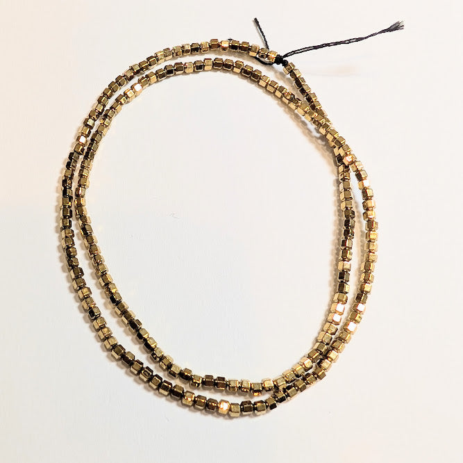Gold Faceted Cube Hematite Beads – 2.5mm