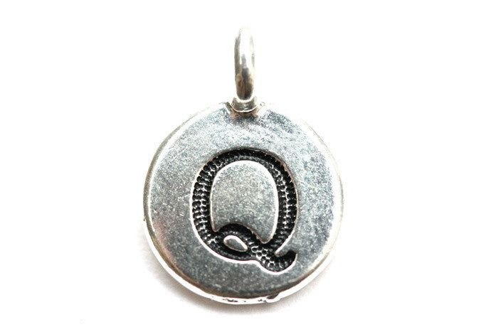 Letter &#039;Q&#039; Charm