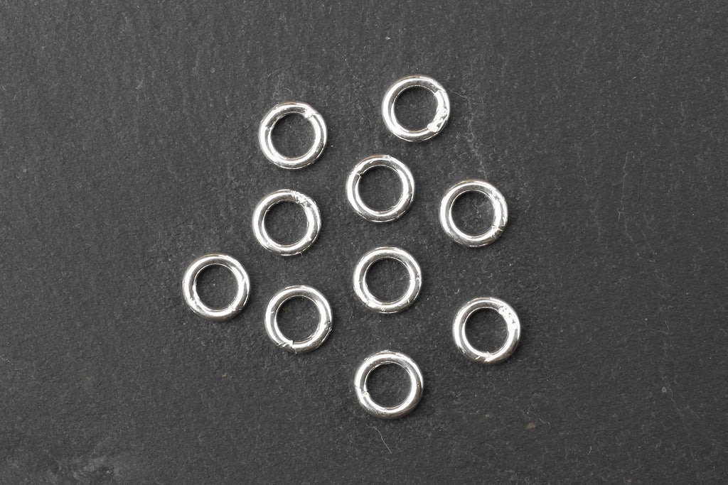 Kerrie Berrie 5mm Silver Plated Closed Jump Rings for Jewellery Making