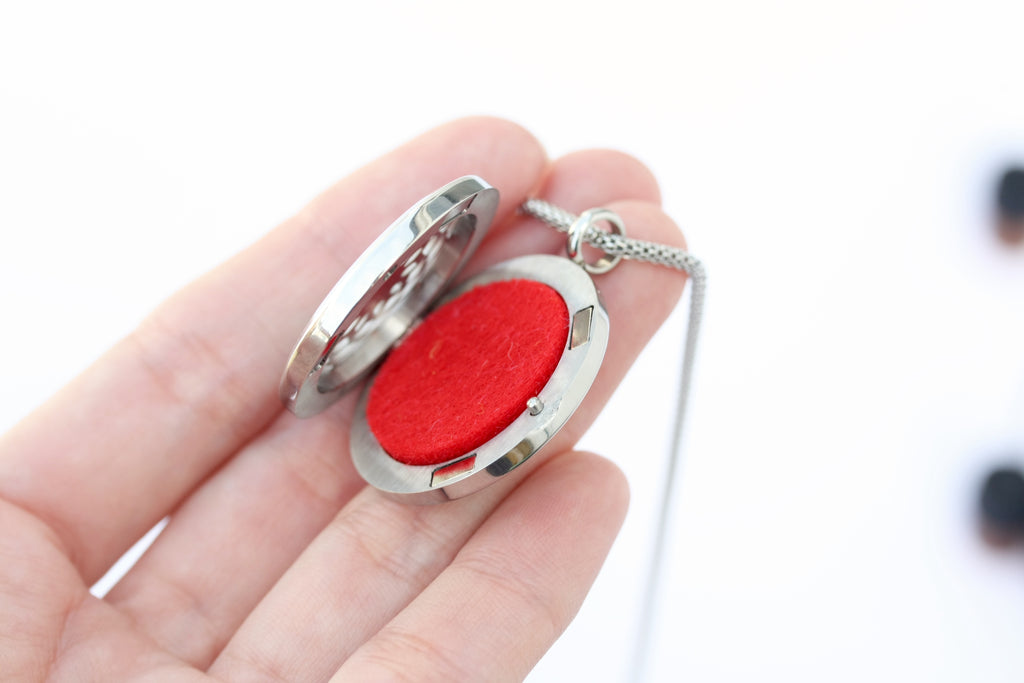 Silver Flower Design Aromatherapy Diffuser Necklace Locket Jewellery. Gift Set with Oils Available.