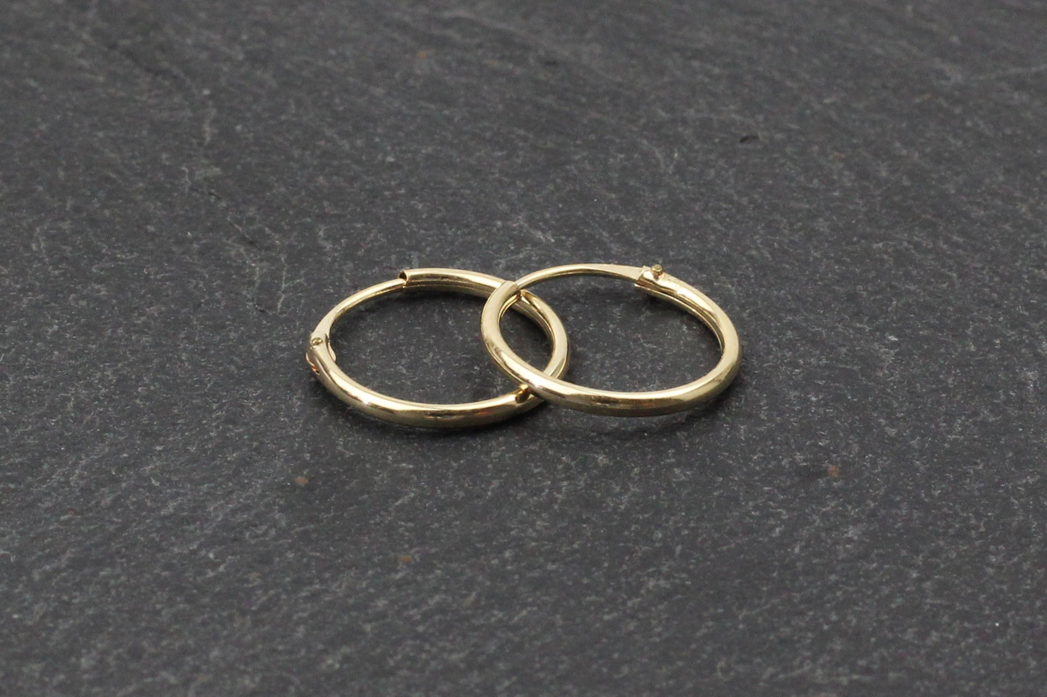 Solid gold small hoop earrings sale