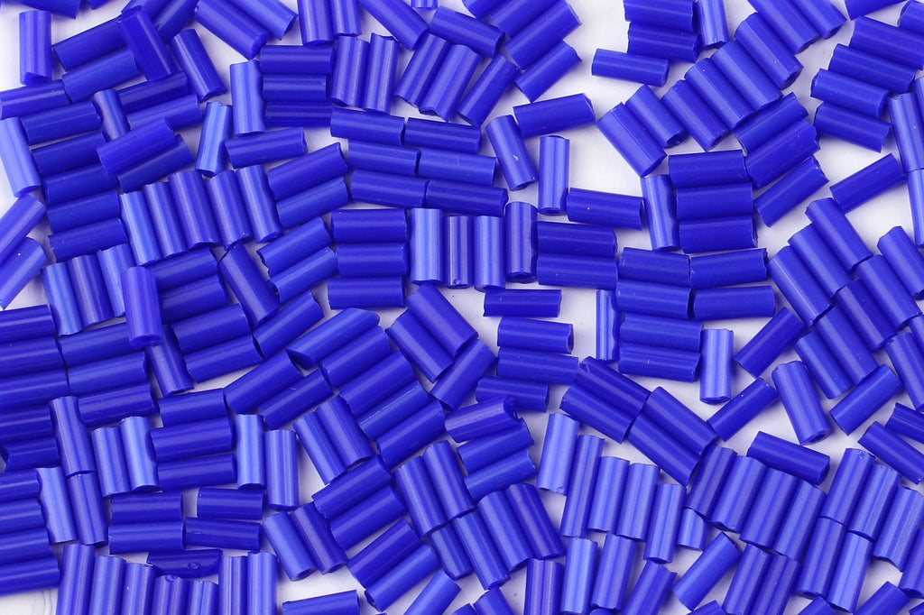 Kerrie Berrie Bugle Seed Beads for Jewellery Making in Bright Blue