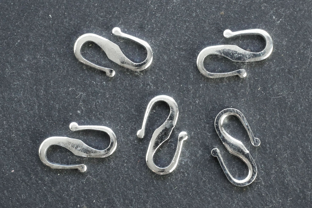 Kerrie Berrie Small Silver S Clasps for Jewellery Making Toggle Necklace 
