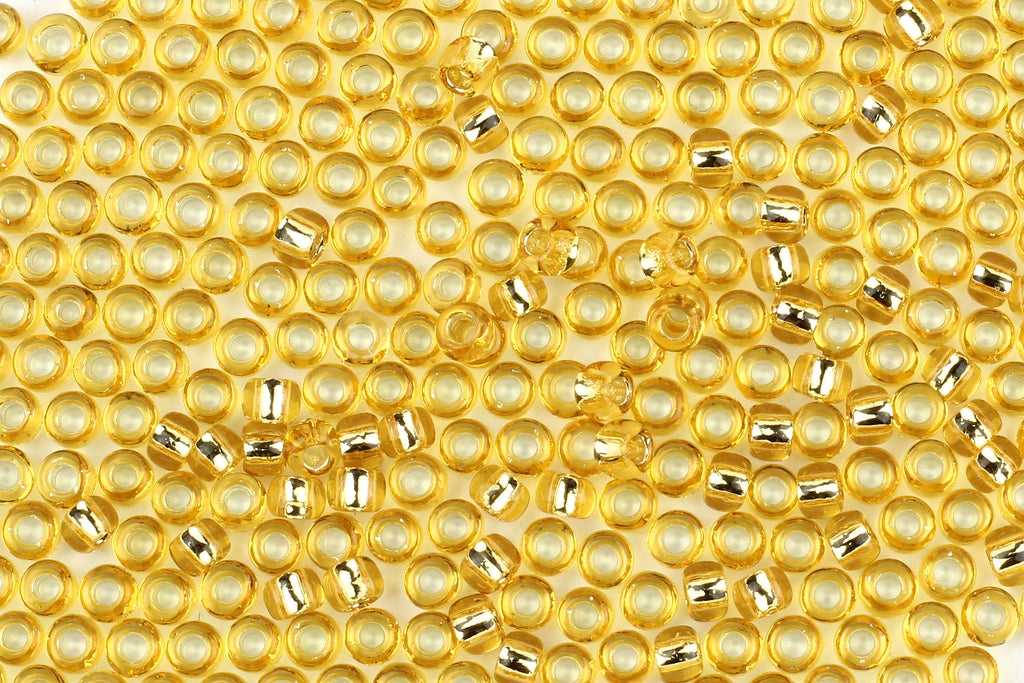 Kerrie Berrie Size 8 Seed Beads for Jewellery Making With UK Delivery in  gold foil