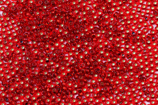 Kerrie Berrie UK Seed Beads for Jewellery Making Size 11 Seed Beads in Red Foil