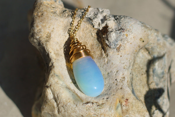 Kerrie Berrie Handmade Wire-wrapped Opalite Necklace