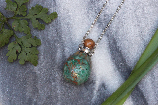 Kerrie Berrie Green Jasper Semi Precious Perfume Bottle Necklace with Stainless Steel Silver Chain