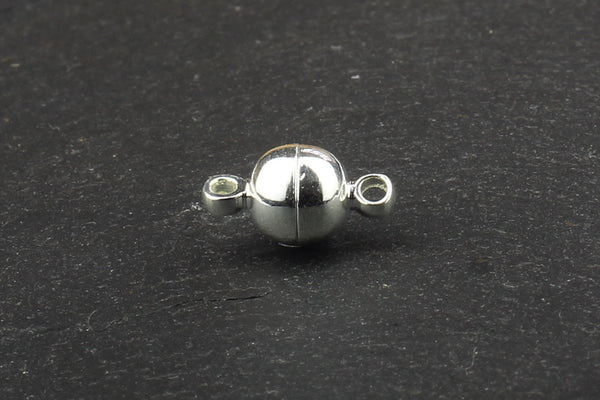 Kerrie Berrie Round Silver Spherical Magnetic Clasp  for Jewellery Making