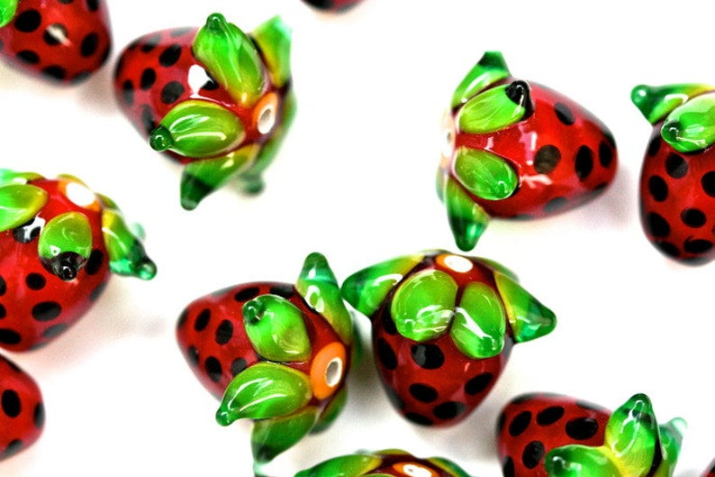 Strawberry glass bead for jewellery making